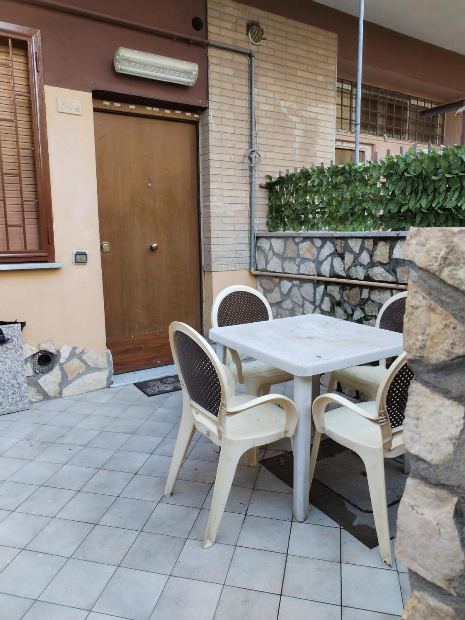 Aliya's House Rom